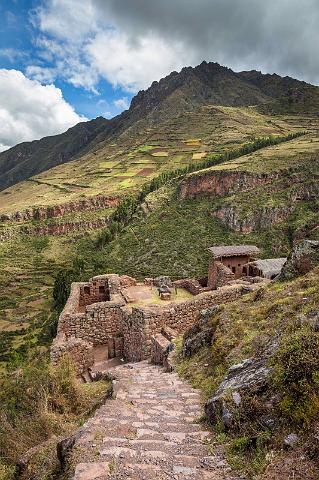 77 Heilige Vallei, Pisac.jpg